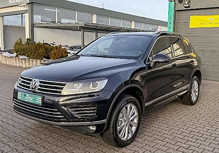 VW Touareg Volkswagen 3.0 V6 TDI R-Line LUFT NAVI DYNAUDIO RFK PDC