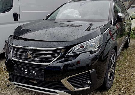 Peugeot 5008 1.2 Thp Crossway (5-Si.)