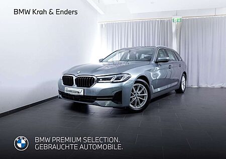 BMW 520 dxDrive-Touring+Navi+Laser+HUD+ACC+AHK+SHZ+