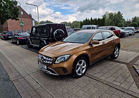 Mercedes-Benz GLA 250 Urban-Line*LED*360°*LEDER*AHK*TEMP*PDC