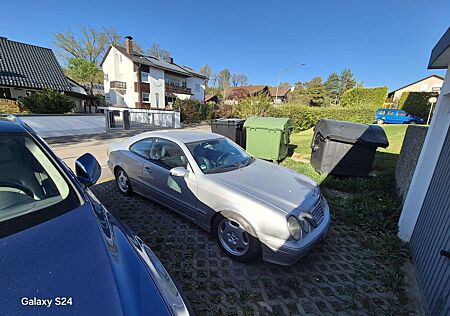 Mercedes-Benz CLK 200 Coupe Kompressor Avantgarde