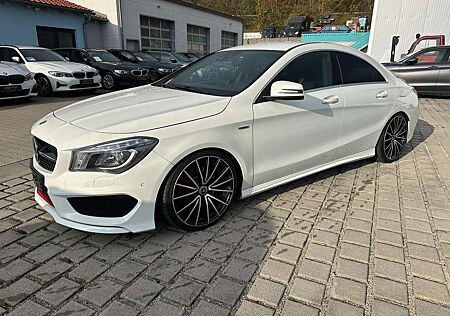 Mercedes-Benz CLA 250 4Matic Sport Navi, RFK, LED, Teilleder