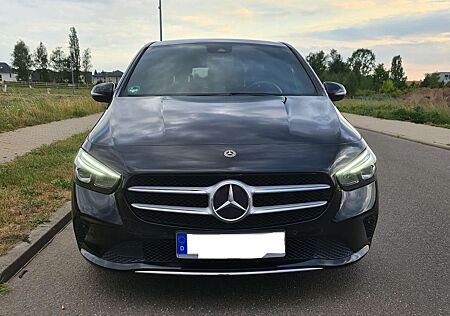 Mercedes-Benz B 200 d 8G-DCT