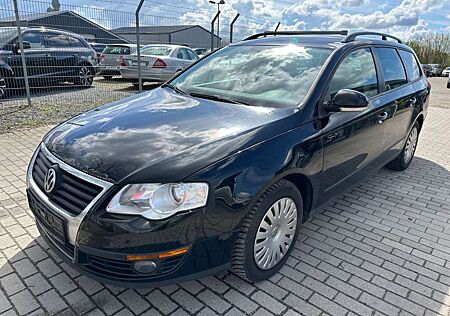 VW Passat Variant Volkswagen 1,6 TDI BlueMotion Navi Climatro.