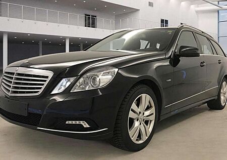 Mercedes-Benz E 350 T CGI ,1.Hand,Leder,Navi,TüvNeu,Unfallfrei