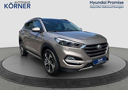 Hyundai Tucson 2.0 CRDi 4WD Automatik *PANO*NAVI*LEDER*AHK*CAM*