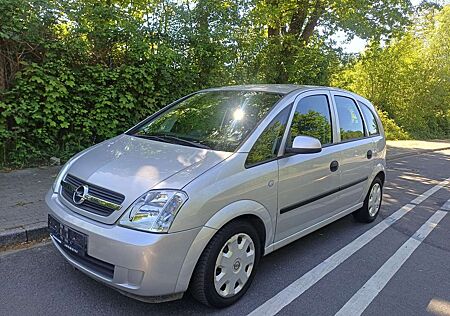 Opel Meriva 1.6 16V (Essentia) aus 1.Hand