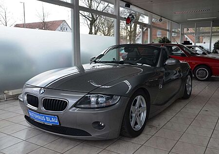 BMW Z4 Roadster 2.2i *LEDER*KLIMA*6 ZYLINDER*117TKM!