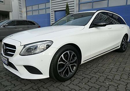 Mercedes-Benz C 220 d T 9G-TRONIC Avantgarde Night Paket Top Zustand!