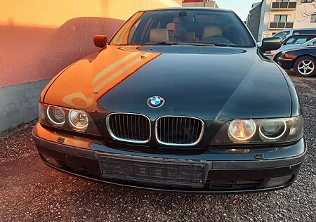 BMW 520 e39 Automatik LPG-Gas Leder Xenon HU-NEU 04/2027