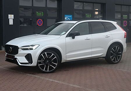 Volvo XC 60 XC60 B5 D AWD Ultimate Dark*PANO*STHZ*B&W*360*QI