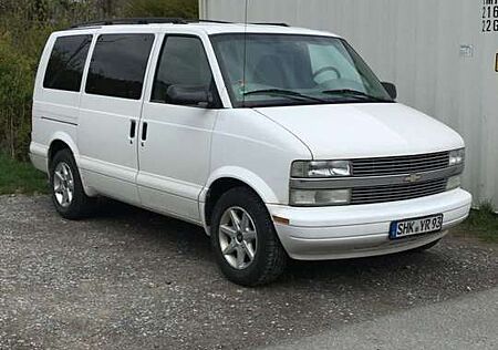 Chevrolet Astro Van 2WD
