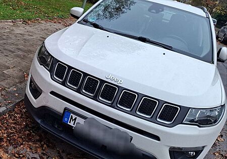 Jeep Compass 2.0 MultiJet Active Drive Automatik Longit