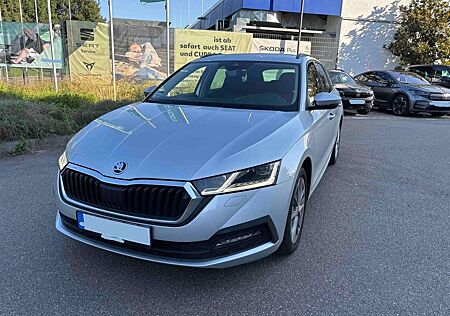 Skoda Octavia 1.5TSI Navi+Virtual+Sitzhz.v,h+ACC+LED