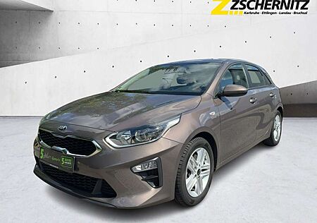 Kia Cee'd Ceed / CEED 1.6CRDi EDITION7 *PDC*KAMERA*SHZ*ALU*