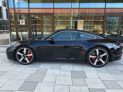Porsche 992