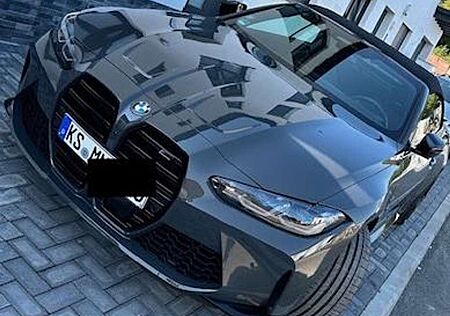 BMW M4 Cabrio Competition M xDrive