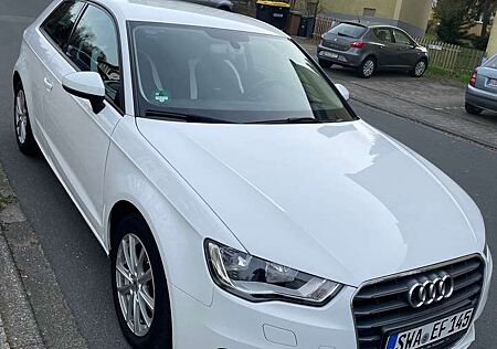Audi A3 2.0 TDI Attraction