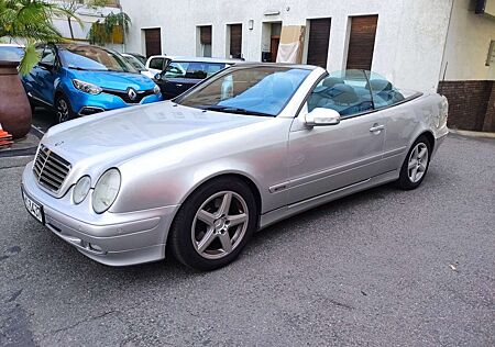 Mercedes-Benz CLK 230 Cabrio Kompressor Avantgarde