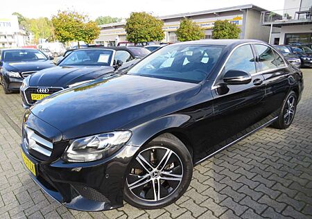 Mercedes-Benz C 220 d Lim. Avantgarde 9G *LEDER *SPORTSITZE