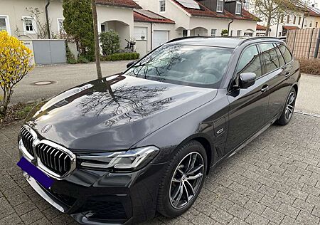 BMW 530e 530 5er Touring Plug-In-Hybrid xDrive Touring