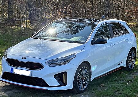 Kia Cee'd Ceed / 1.6 T-GDI DCT7 OPF GT