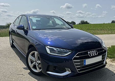 Audi A4 40 TFSI advanced