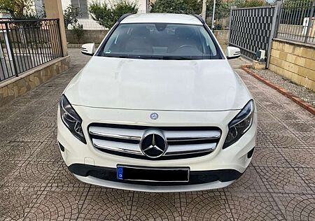 Mercedes-Benz GLA 200 (CDI) d 7G-DCT Style