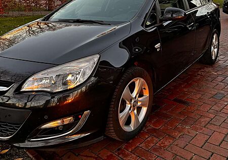Opel Astra 2.0 CDTI DPF Sports Tourer 150 Jahre