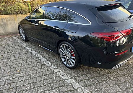 Mercedes-Benz CLA 220 Amg line
