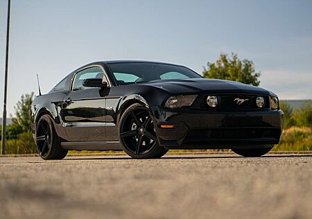 Ford Mustang GT V8 5.0