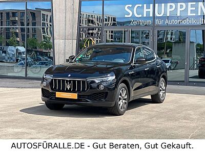 Maserati Levante Q4*Pano*Leder*DE*SH*LUFT*TOP!