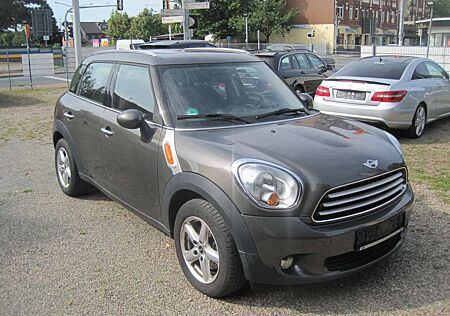 Mini Cooper D Countryman -TÜV AU NEU