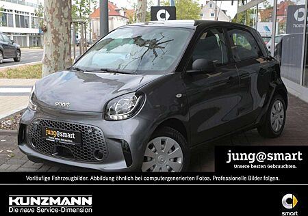 Smart ForFour EQ Cool&Audio 22kW Sitzheizung Volldach