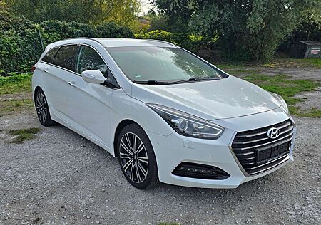 Hyundai i40 i40cw Diesel Kombi blue 1.7 CRDi Premium