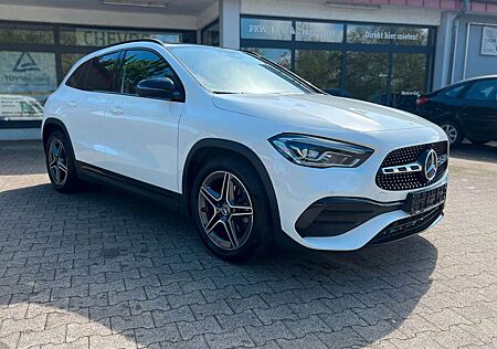Mercedes-Benz GLA 200 AMG Line Night-Paket Pano 2.Hd MBUX Wide