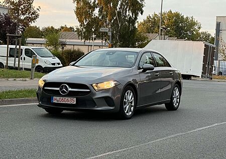 Mercedes-Benz A 180 A -Klasse Lim. 2,0 d Dig Tacho