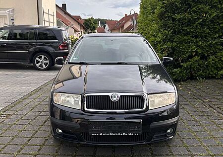 Skoda Fabia 1.4 16V Classic // Kein tüv