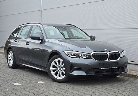 BMW 318 d (1-Hand/360 Kamera)