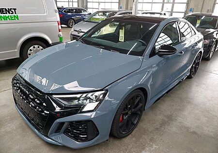 Audi RS3 LIMOUSINE BLACK/MTRX/ACC/PANO/280KMH/RS-AGA