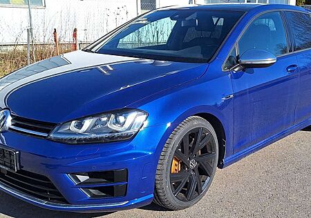 VW Golf Volkswagen R 4Motion BlueMotion Technology