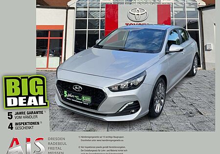 Hyundai i30 Fastback 1.4 T-GDI Premium AHK*Navi*KAM*DAB
