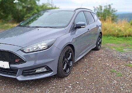 Ford Focus ST
