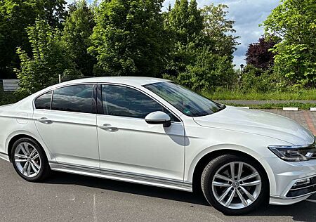 VW Passat Volkswagen 2.0 TSI BlueMotion Techn.R-LineDSG Highlin