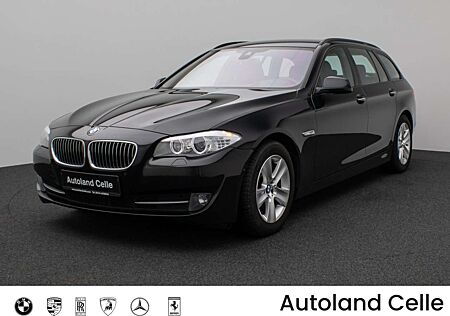 BMW 530 HUD HiFi 360°Xenon SoftCl AHK Komfort Sport