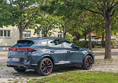 Cupra Formentor 2.0 TSI 4Drive DSG VZ / PANO / inkl. 19' WR / AHKV