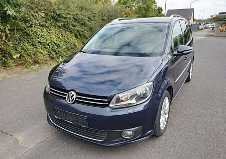 VW Touran Volkswagen 1.6 TDI DPF B.M.T 7sitzer DSG Highline