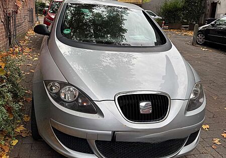 Seat Altea gebraucht kaufen Seat Altea 1.6 Volks-
