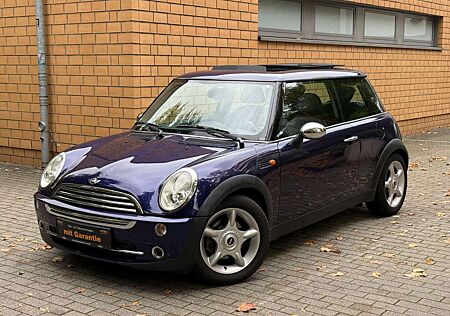 Mini Cooper /90TKM/AUTOMATIK/LEDER/PANORAMADACH/KLIMAA
