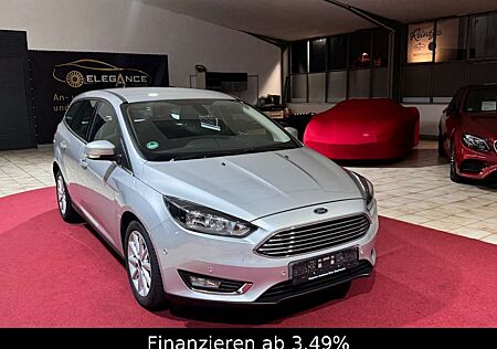 Ford Focus Turnier Titanium Aut